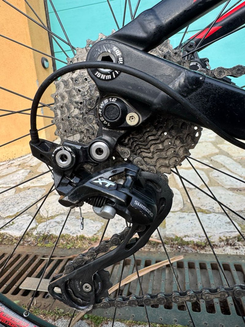 Used Scott Genius 940 2017 2017 Mountainbike, Black, 29 — image 5 of 7