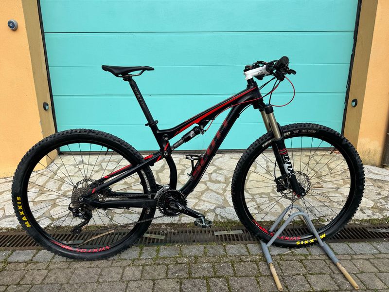 Used Scott Genius 940 2017 2017 Mountainbike, Black, 29 — image 1 of 7