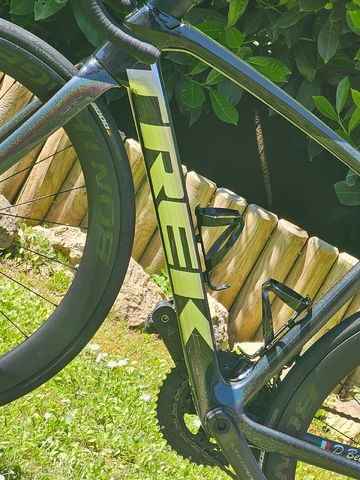 Used Trek Emonda Frameset 2023 Road & Gravel, Black — image 3 of 4