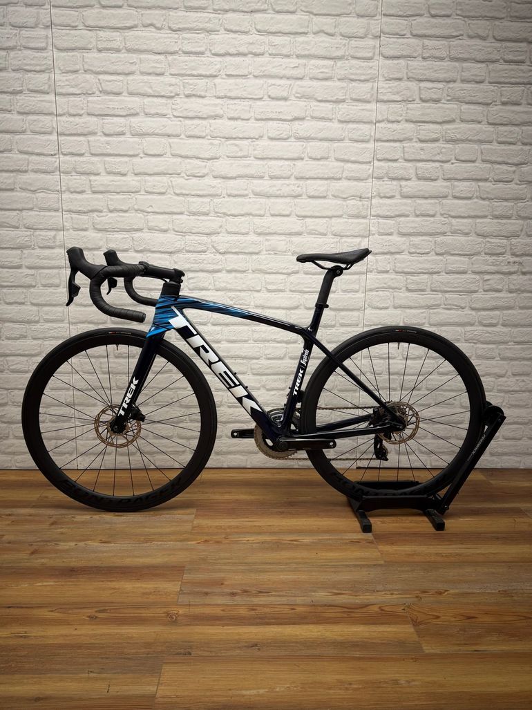 Used Trek Émonda SLR 7 Etap 2021 2021 Road & Gravel, Blue — image 4 of 6