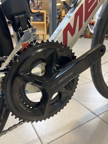 Used Merida REACTO 6000 Di2 2023 2023 Road & Gravel, Light Gray — image 4 of 4