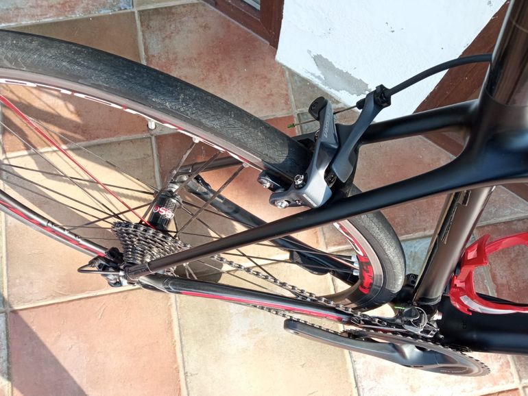 Used Trek Émonda SL 6 Pro 2017 2017 Road & Gravel, Black — image 6 of 6