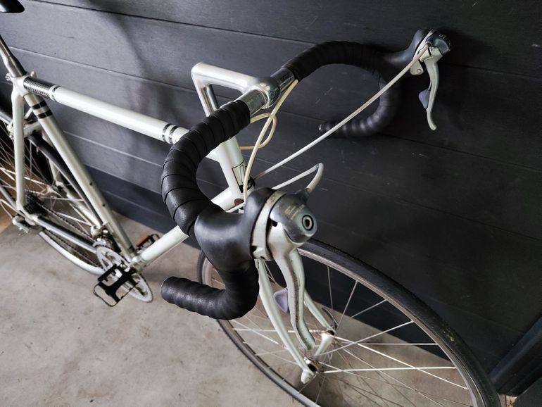 Used hagan Hagan Custom Shimano 105 1997 Road & Gravel, Grigio chiaro — image 5 of 10