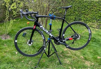 Used Isaac Vitron Shimano Ultegra 2018 Road & Gravel, Black — image 2 of 8