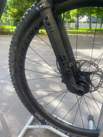 Tweedehands Trek Supercaliber 9.8 XT 2023 2023 Mountainbike — afbeelding 11 van 11