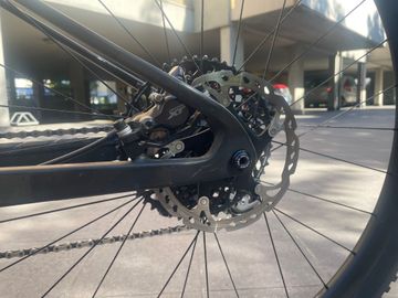 Tweedehands Trek Supercaliber 9.8 XT 2023 2023 Mountainbike — afbeelding 3 van 11