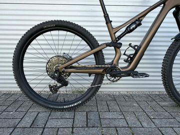 Tweedehands Specialized Stumpjumper 15 Comp 2025 2025 Mountainbike — afbeelding 12 van 13