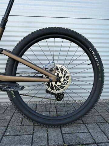 Tweedehands Specialized Stumpjumper 15 Comp 2025 2025 Mountainbike — afbeelding 5 van 13