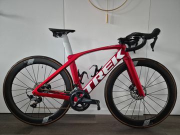 Used Trek Madone SLR 6 Gen 6 2021 2021 Road & Gravel