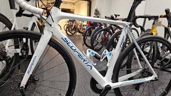 Used scoperta SR8.1 Disc Ultegra 2024 Road & Gravel, Weiß — image 6 of 19