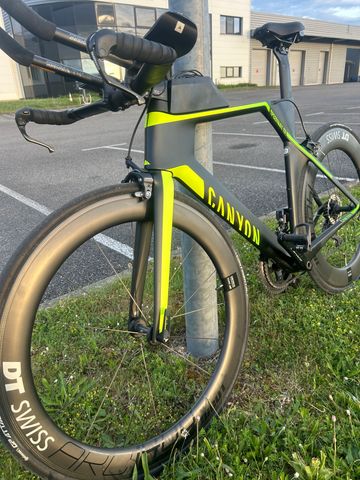 Použité Canyon Speedmax CF 8.0 Di2 2018 2018 Road & Gravel — obrázek 3 z 11