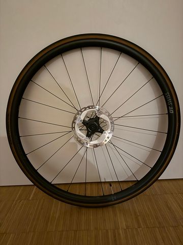 Canyon Endurace CF 8 Di2 2024 2024 Road & Gravel usato, Nero — immagine 12 di 14