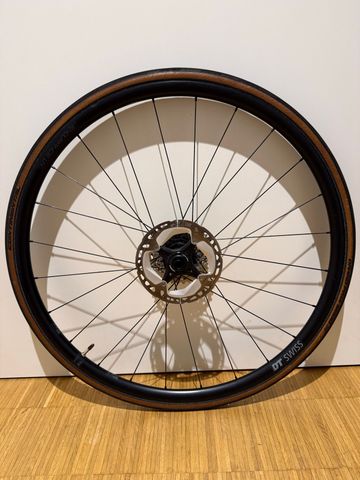 Canyon Endurace CF 8 Di2 2024 2024 Road & Gravel usato, Nero — immagine 14 di 14