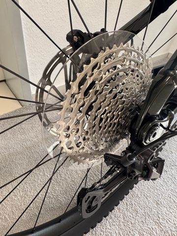Used Trek Rail Shimano SLX 2025 Mountainbike, Green — image 5 of 6