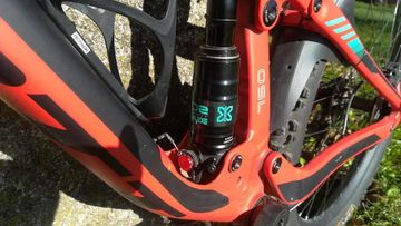 Brugt Scott Genius 27.5 2018 Mountainbike — billede 10 af 16