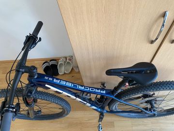 Used Trek Procaliber 9.6 2022 2022 Mountainbike, Blue, 29 — image 3 of 6