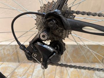 Used Cannondale caad Custom Shimano 105 2016 Road & Gravel, Black — image 4 of 13
