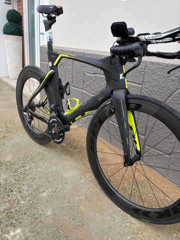 Używany BH Aerolight Shimano Ultegra Di2 2019 Road & Gravel — zdjęcie 3 z 4