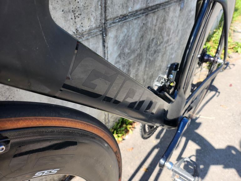 Used Giant Trinity Shimano Dura Ace Di2 2017 Road & Gravel — image 9 of 10