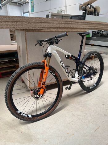 Canyon, Lux World Cup CFR Team 2024