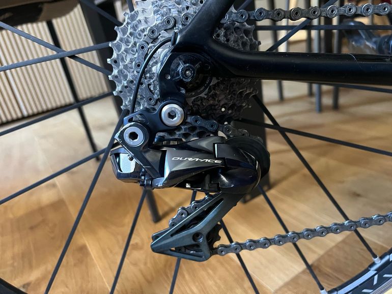 Used Specialized Men's S-Works Tarmac Ultralight 2018 2018 Road & Gravel, Black — image 4 of 7