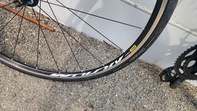 Used Giant Tcr Shimano 105 2018 Road & Gravel — image 3 of 4
