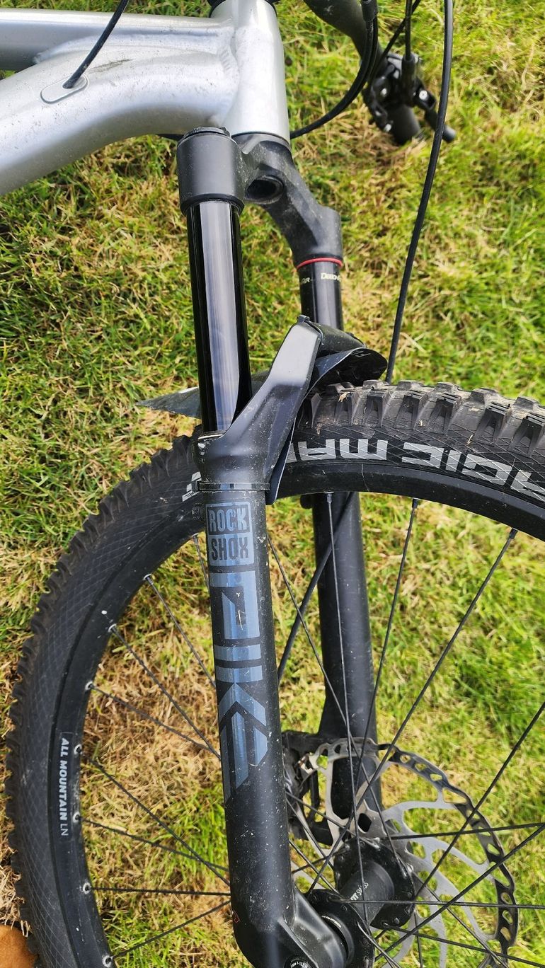 Used Canyon Stoic 4 2024 2024 Mountainbike, Light Gray, 27.5, 29 — image 5 of 15