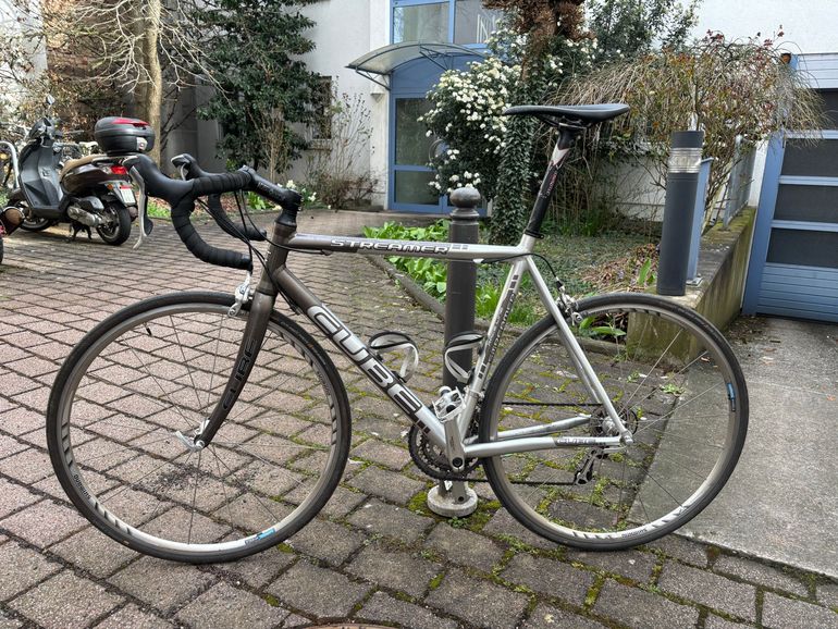Used CUBE Streamer 2014 Road & Gravel, Light Gray — image 2 of 5