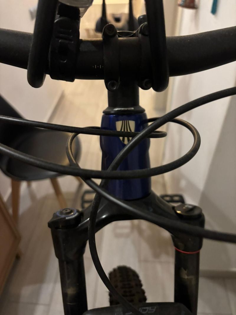 Trek Procaliber 9.5 M 2025 Mountainbike usato, Viola — immagine 15 di 19