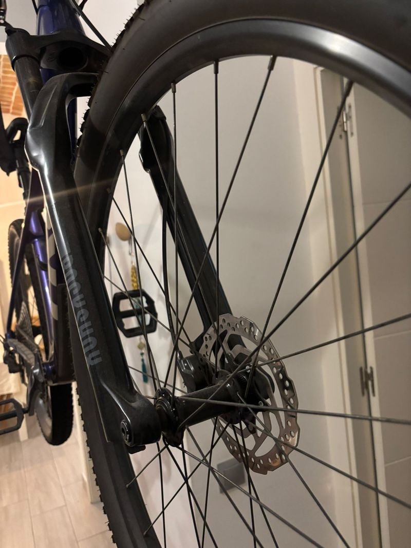 Trek Procaliber 9.5 M 2025 Mountainbike usato, Viola — immagine 12 di 19