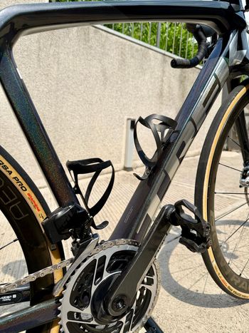Used Trek Emonda SRAM Red eTap AXS 2022 Road & Gravel, Black — image 13 of 15