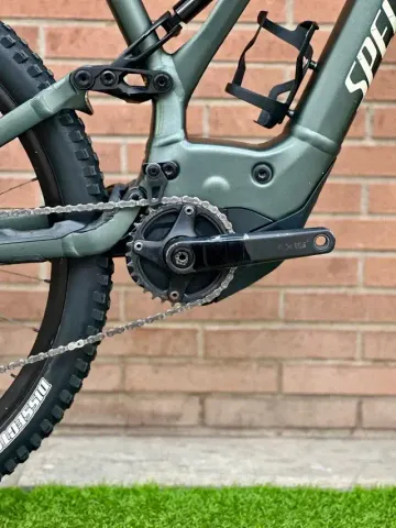 Specialized Turbo Levo 2021 Mountainbike usato, Verde — immagine 3 di 9