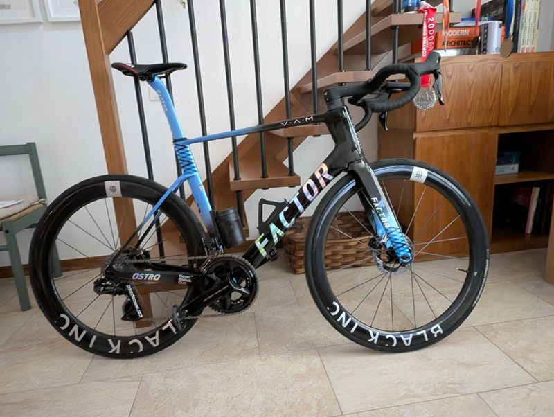 Used Factor Ostro Shimano Dura Ace Di2 2025 Road & Gravel