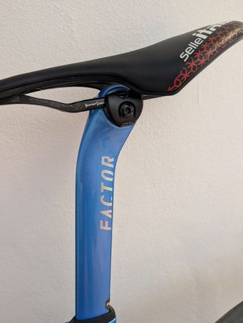 Used Factor Ostro Shimano Dura Ace Di2 2025 Road & Gravel, Black — image 15 of 45