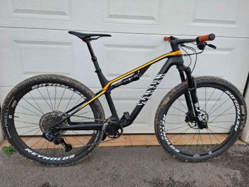 Canyon, Lux CF SLX 9.0 Race Limited 2020
