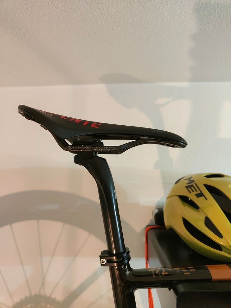 Used Argon 18 Dark Matter (INT) SRAM Rival AXS Wide 2024 2024 Road & Gravel — image 9 of 16