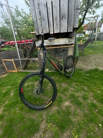 Used Bergamont Straitline 7 2020 2020 Mountainbike, Green, 27.5 — image 2 of 8