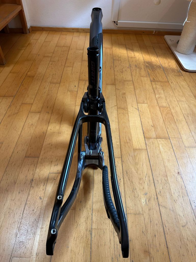 Used Giant Reign Advanced 1 2025 Frameset 2025 Mountainbike, Schwarz, 29, 27.5 — image 7 of 7