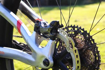 Tweedehands Pivot Firebird Shimano XTR 2024 Mountainbike — afbeelding 9 van 14