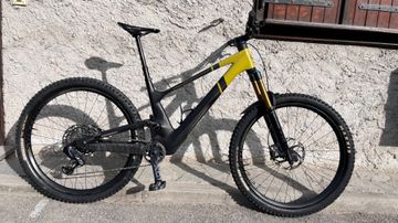 Brugt Scott Genius ST 900 Tuned 2024 2024 Mountainbike — billede 1 af 4