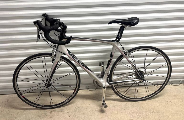 Used Trek Madone 5.1 WSD 2008 2008 Road & Gravel, Light Gray — image 10 of 16
