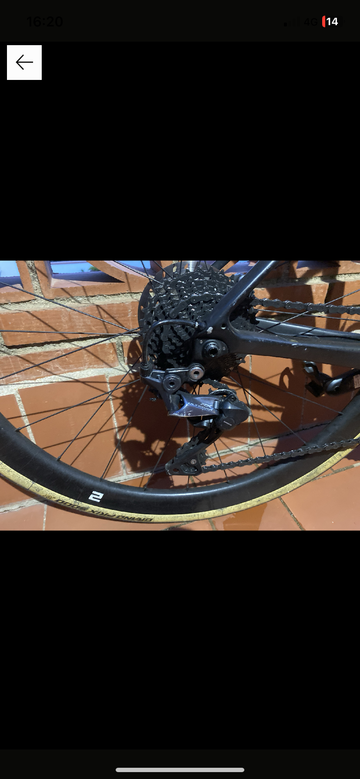 Tweedehands Giant Defy, Advanced Pro 2 2021 2021 Road & Gravel — afbeelding 5 van 7
