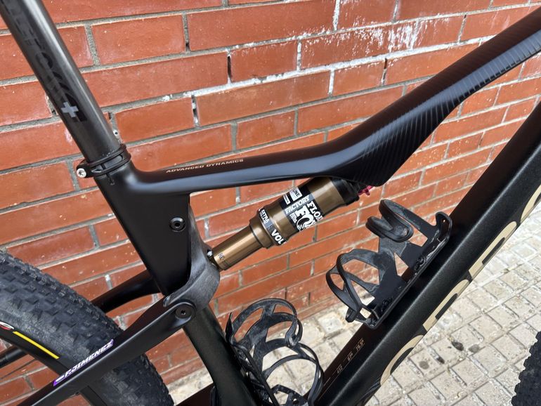 Used Orbea Oiz SRAM X01 Eagle AXS 2024 Mountainbike, Black — image 9 of 9