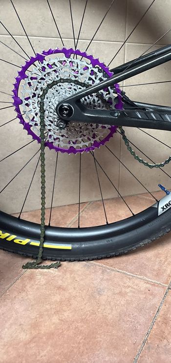 Used Orbea Oiz SRAM X01 Eagle AXS 2024 Mountainbike, Black — image 6 of 9