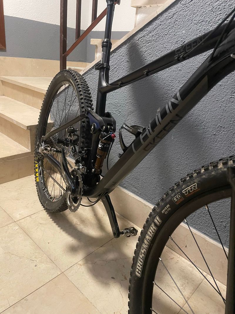 Radon Skeen Trail 9.0 2017 2017 Mountainbike usato, Nero — immagine 9 di 9