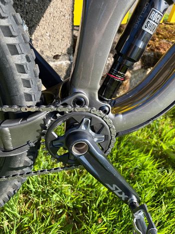 Used Trek Slash 7 Gen 5 2023 2023 Mountainbike, Hellgrau, 29 — image 12 of 13