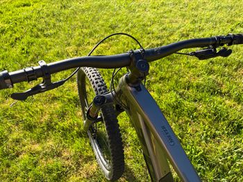 Used Trek Slash 7 Gen 5 2023 2023 Mountainbike, Hellgrau, 29 — image 5 of 13