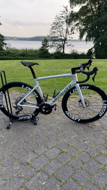 Specialized Tarmac SL7 Sport - Shimano 105 2025 2025 Road & Gravel usato