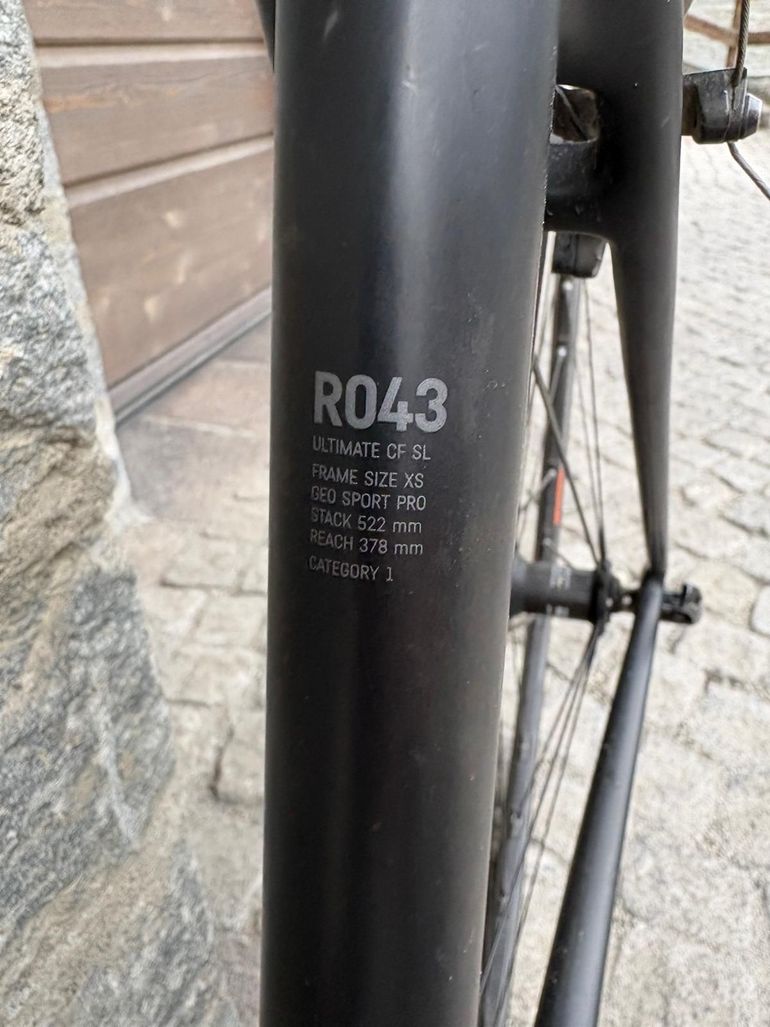 Used Canyon Canyon XS SRAM RED 2016 Road & Gravel, Schwarz — image 2 of 9