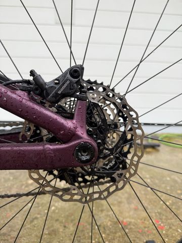 Orbea RISE H10 2024 2024 Mountainbike usato, Viola — immagine 3 di 13